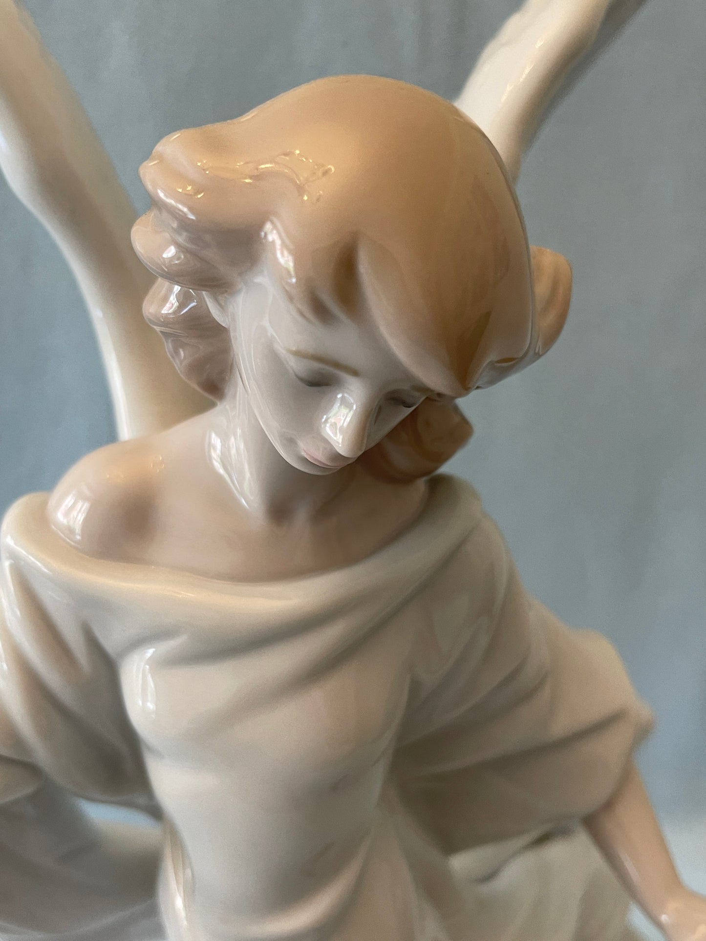 Lladró Guardian Angel-1997 Lladro Collector Society