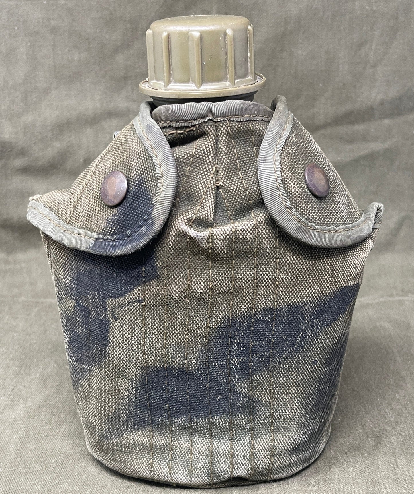 US Army Military Water Bottle Canteen Flask 1966 Vietnam