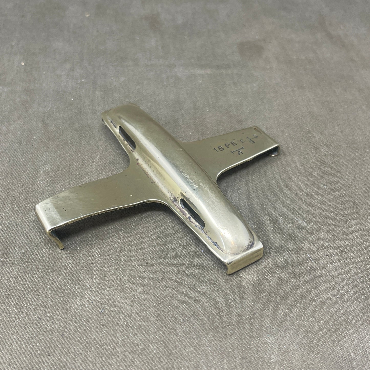 WW1 British 18-Pdr Shell Primer Protection Clip