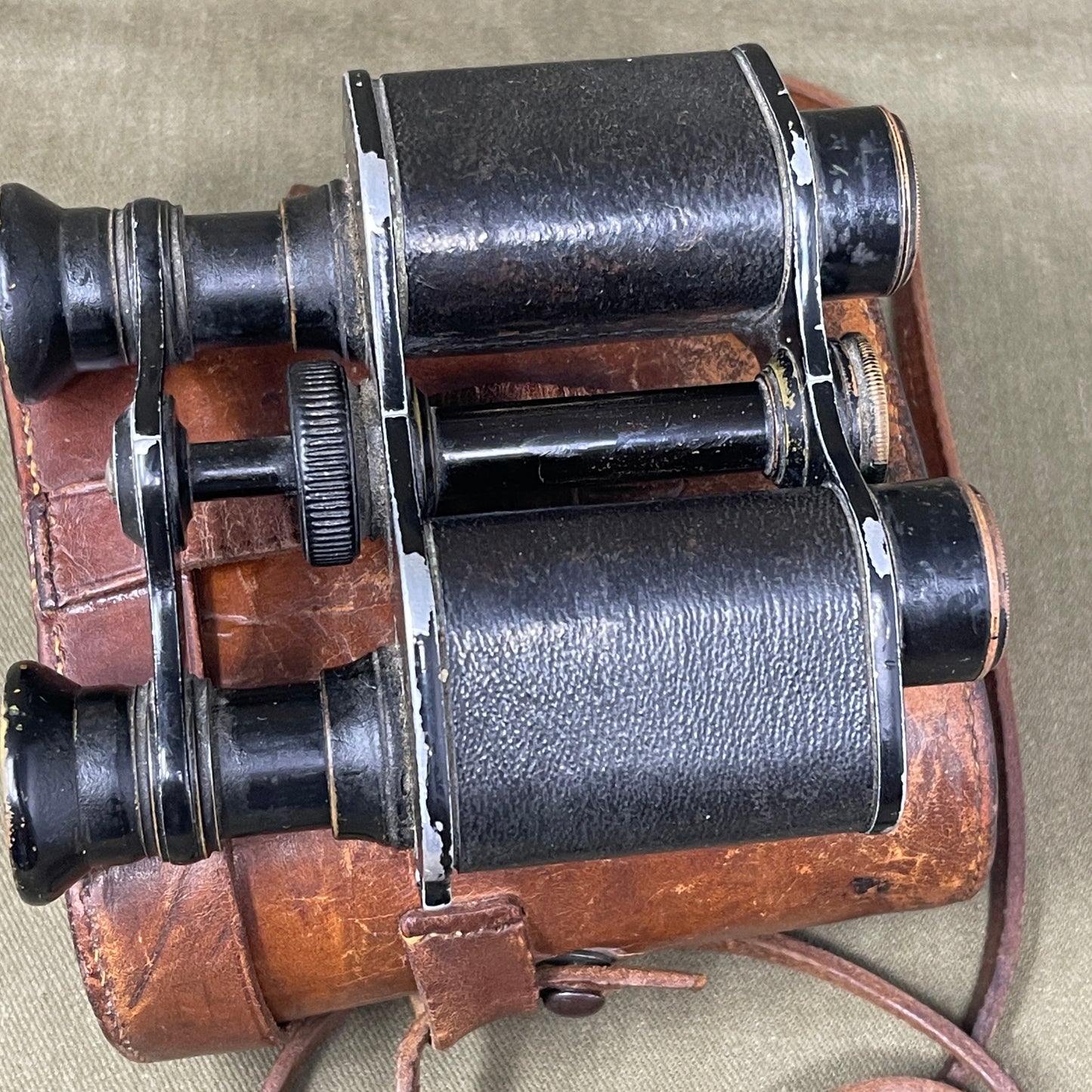 A WW1 set of binoculars made by Zeeda Paris Named to J.K Connal 7th R.S.F.