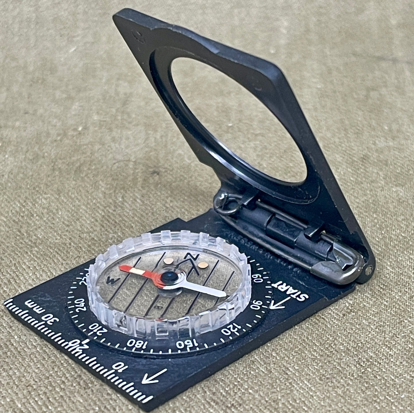 Silva Huntsman NATO Pilot’s Emergency Compass – Military Survival Navigation