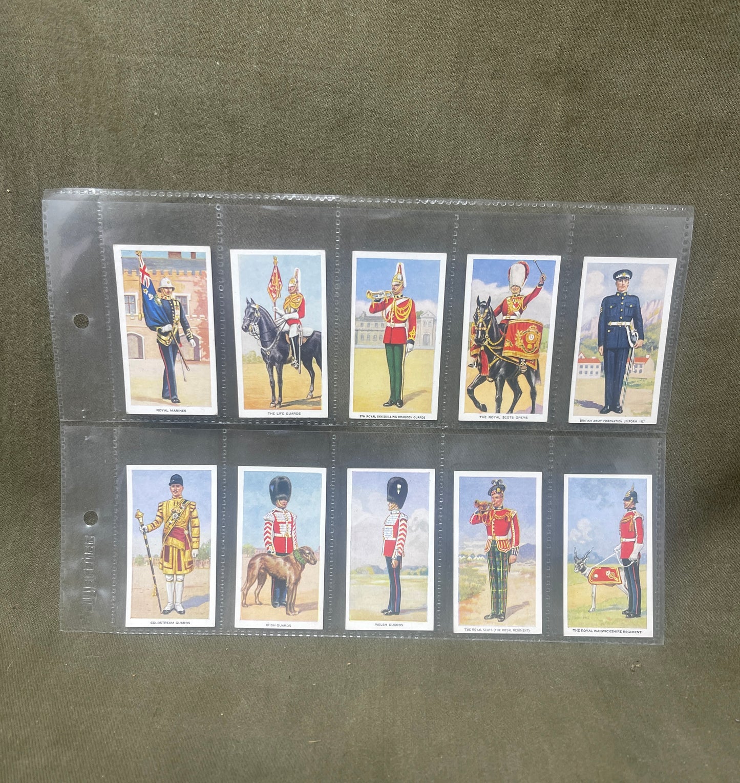 Original Philips Ltd Soldiers of the King Cigarette Cards