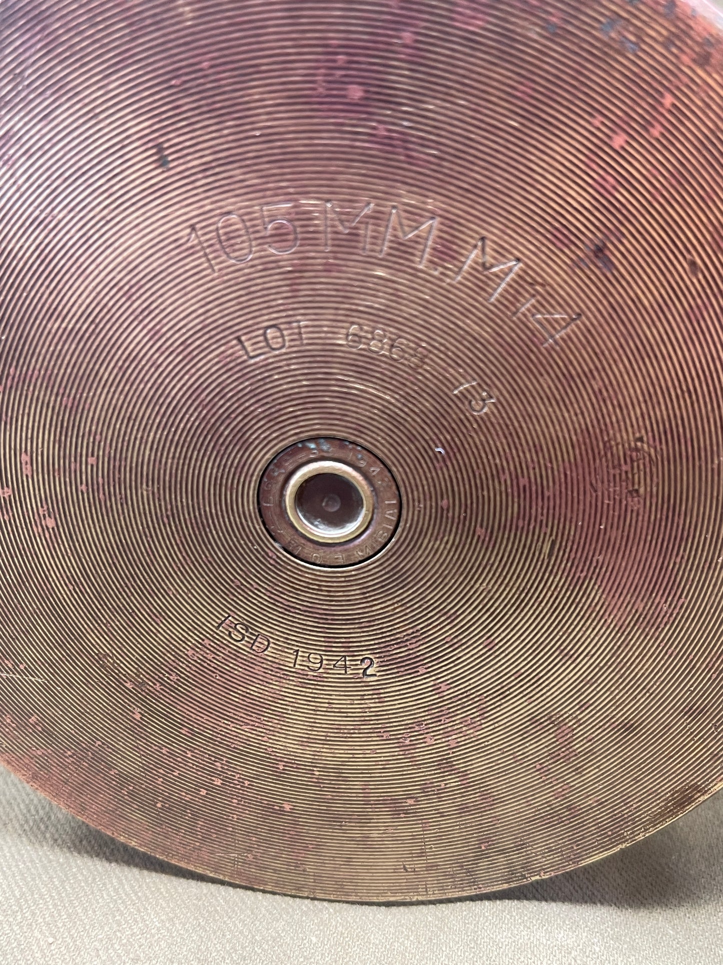US 1942 Dated 105mm M14 I.S.D LOT 6868 73 Brass Cartridge Case
