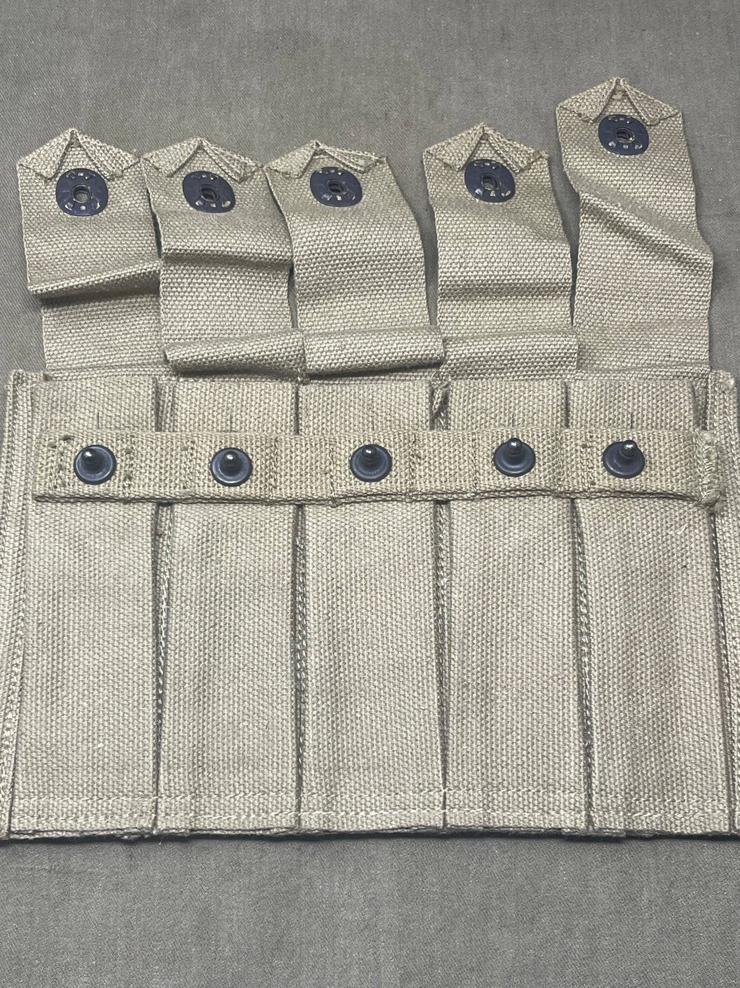 United Staes Marine Corp WW2 Thompson Five Magazine Pouch