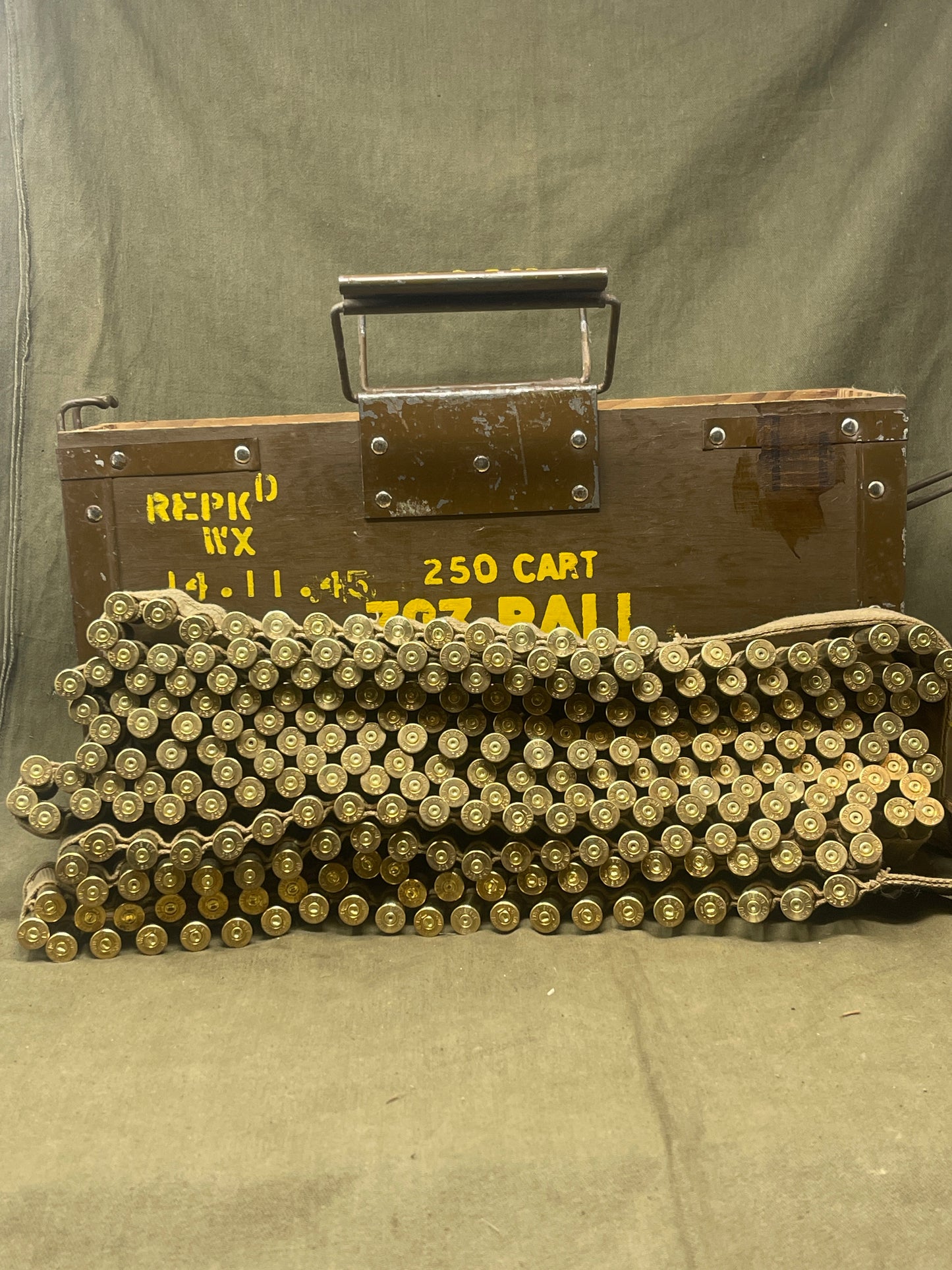 1 x South African Ammunition Box containing a 250 Rnd's 303 Vickers Machine Gun Belt