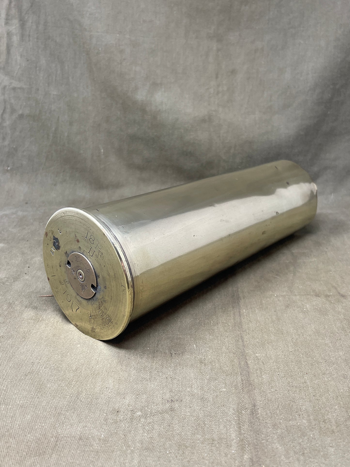 WW1 18-Pounder Brass Cartridge Case for British QF 18-Pounder Gun (1917)