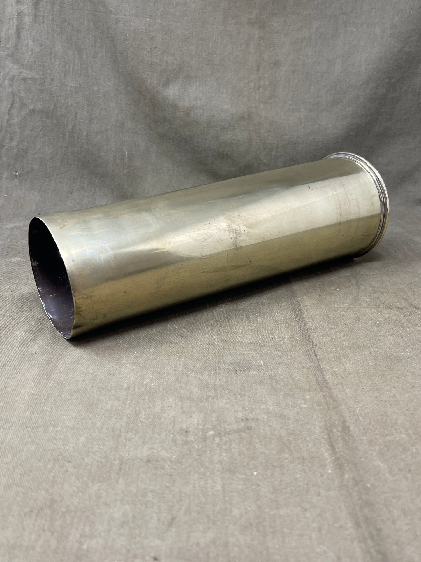 WW1 18-Pounder Brass Cartridge Case for British QF 18-Pounder Gun (1916)