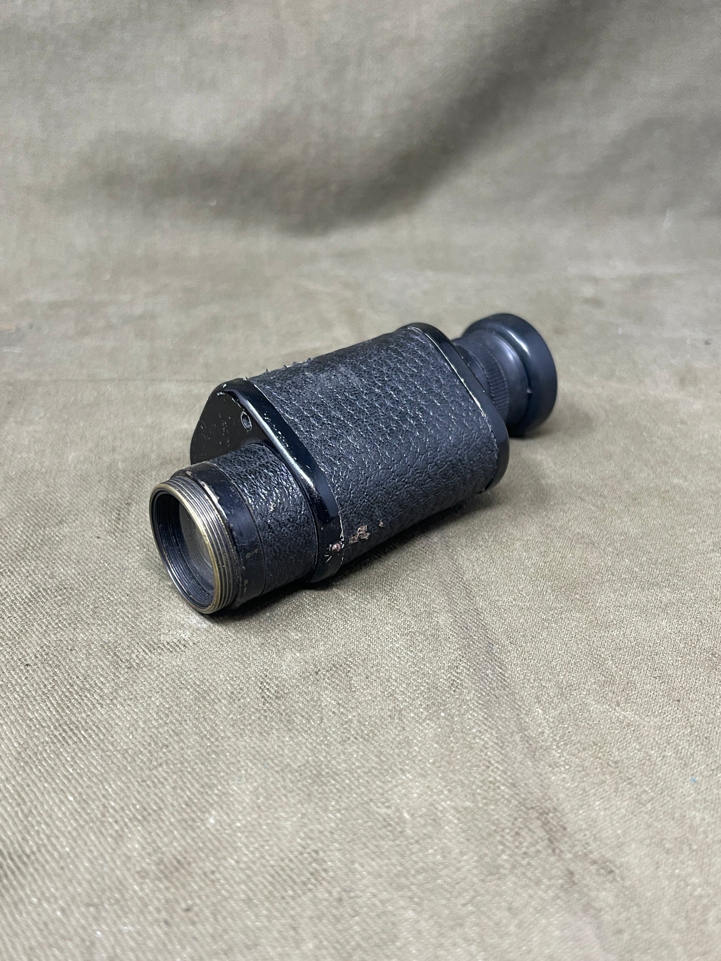 WW2 British Army Graticued Prismatic x 6 Monocular