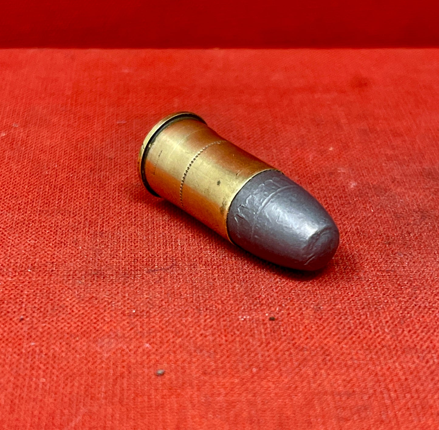 INERT British .455 MKII Cartridge fitted with INERT Primer
