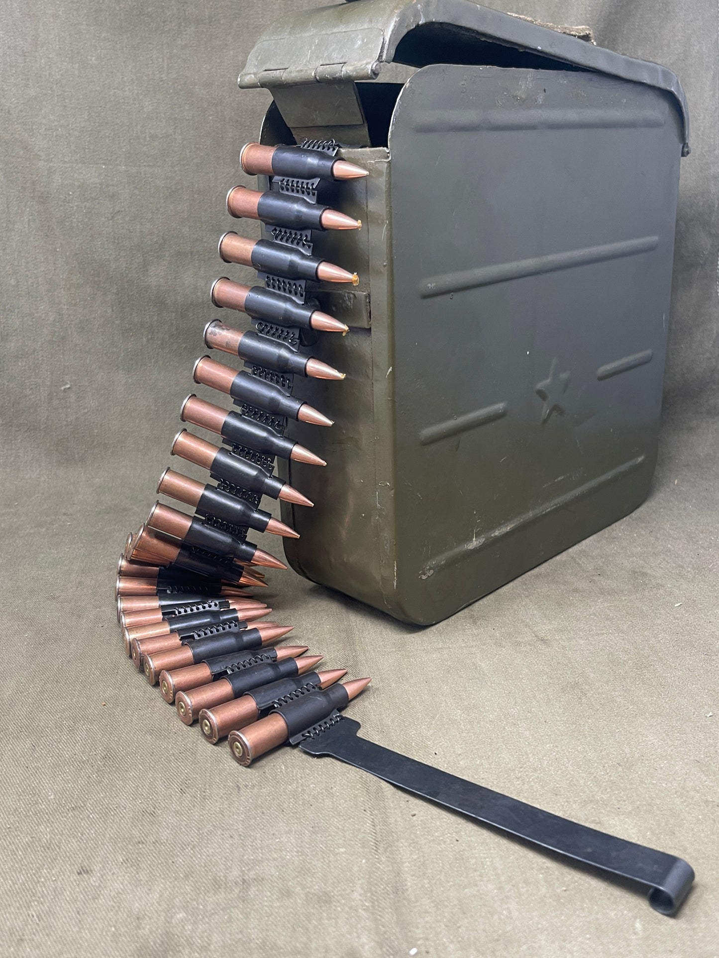 Original Russian Maxim Ammunition box . With 50 x INERT 7.62x54 Round