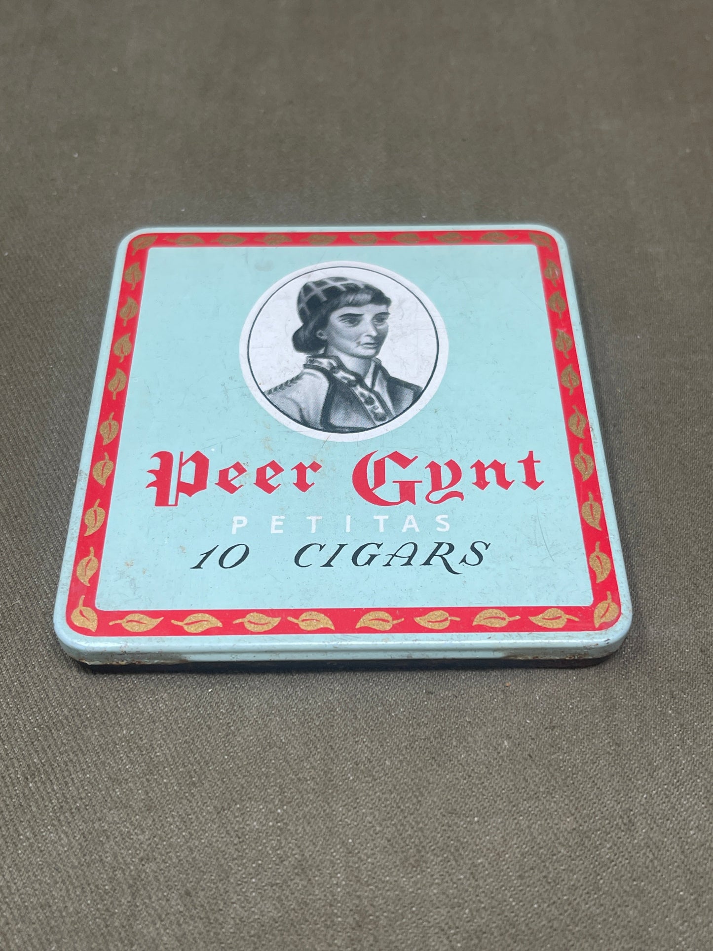 Empty Tin Beer Gant Petitas Cigars