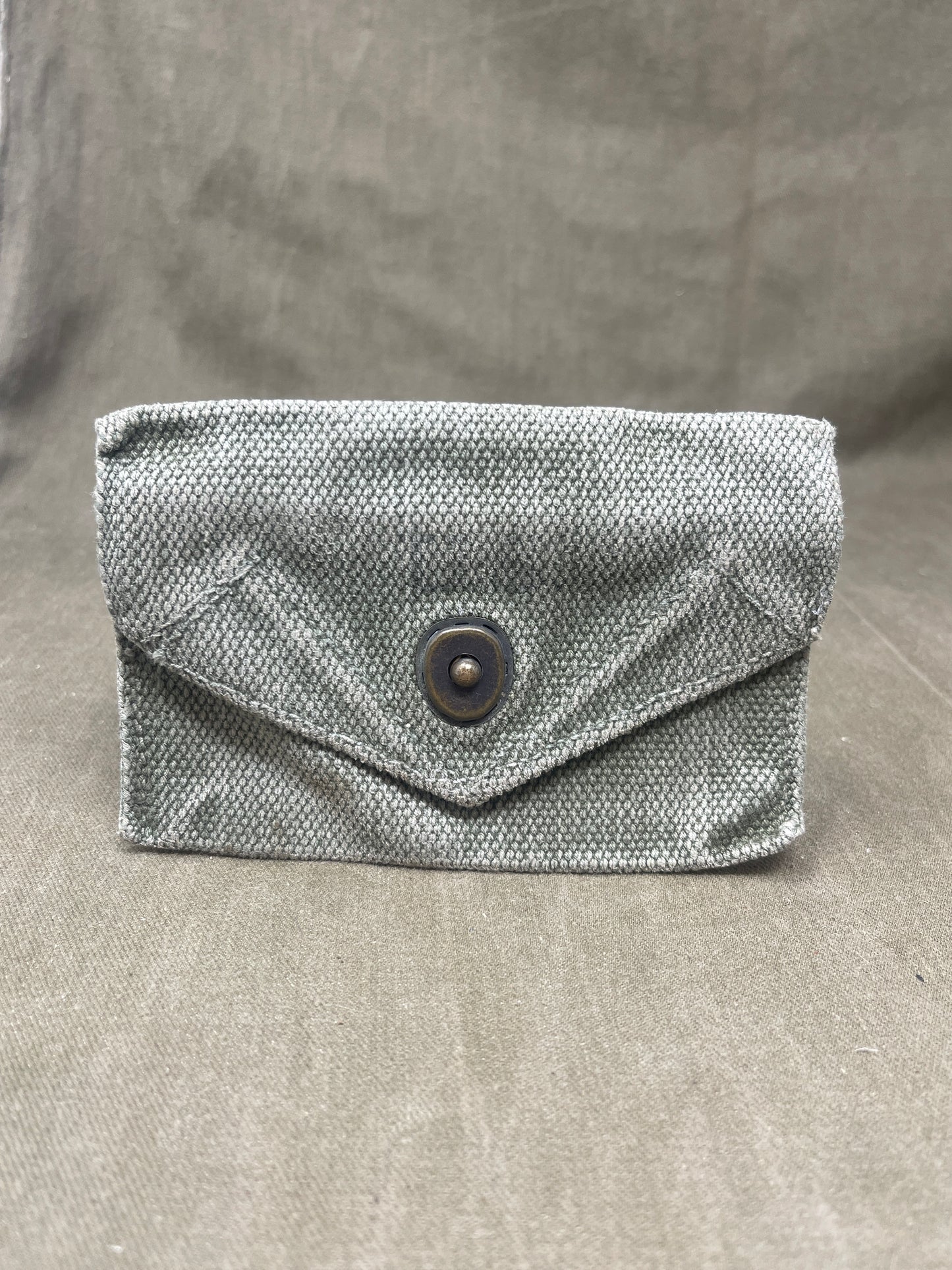 WW2 Green US Army Carlisle Dressing Pouch