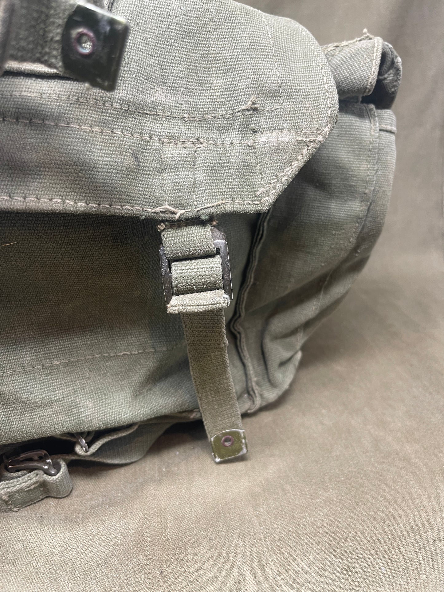 1944 Pattern Small Pack complete with Left & Right Webbing Straps