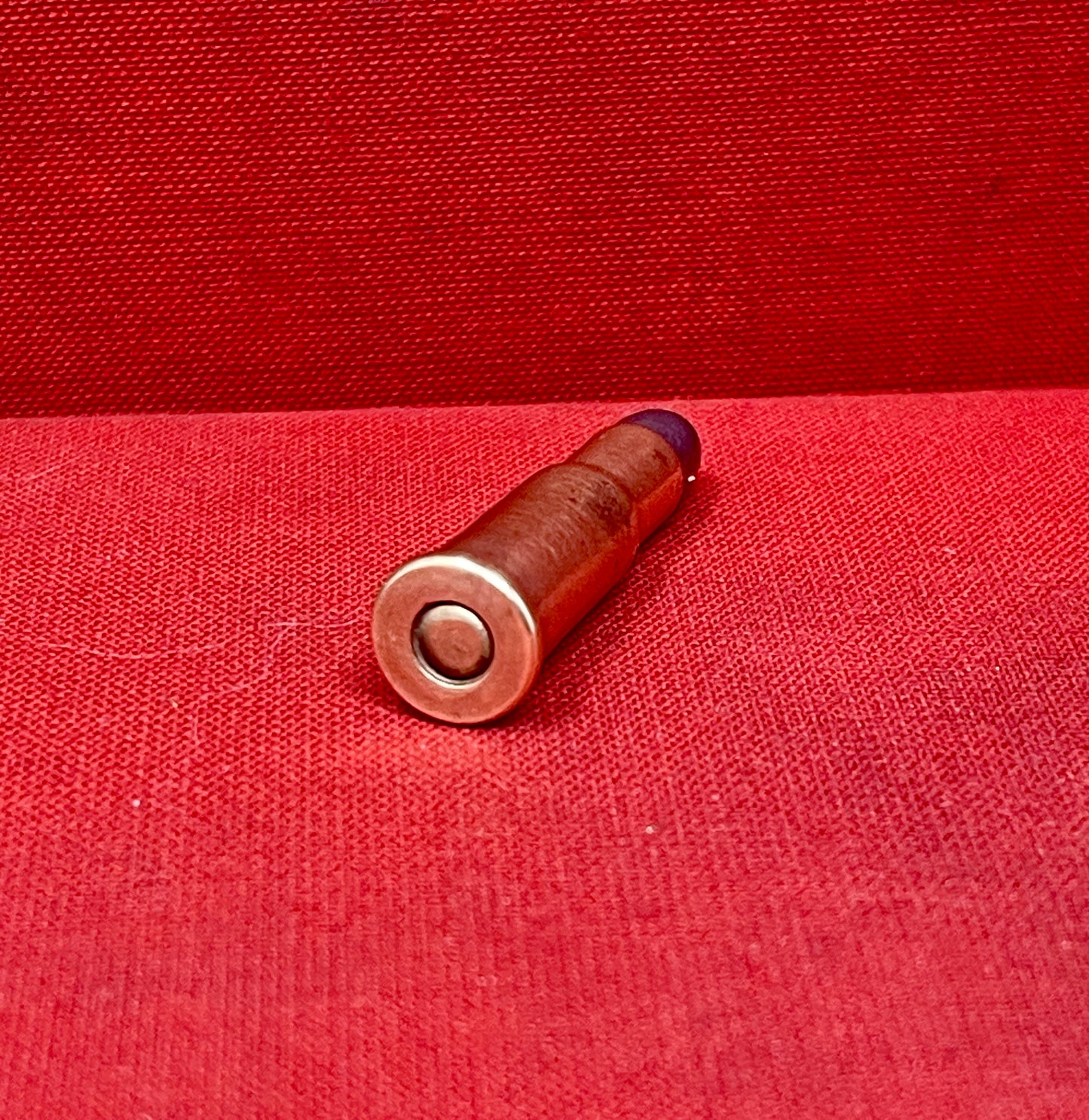 Authentic INERT .25-20 round, a classic piece of American ammunition history. Perfect for collectors, display, and training. Safe and expertly crafted.