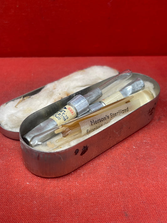 WW1 British Officer Medics Morphine Syrettes x 2  1 x Stitch In Original Tin