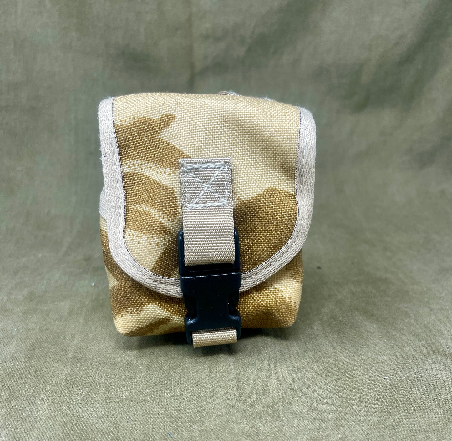 British Army Desert Pattern DPM Pouch AP Grenade