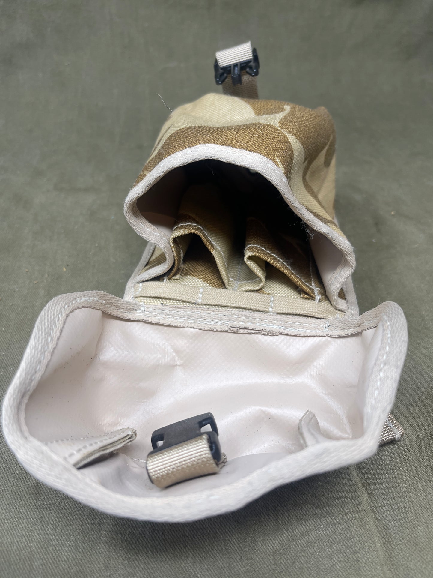 British Army Desert Pattern DPM Pouch Medical