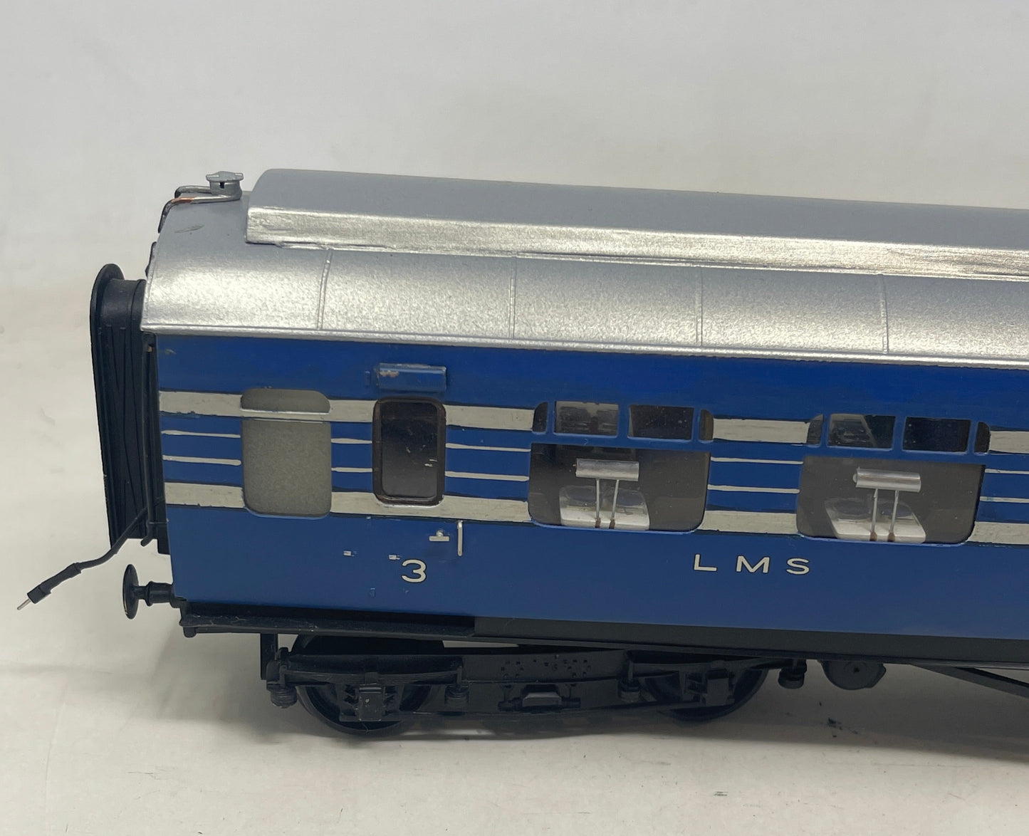 O Gauge LMS Coronation Scot Coach