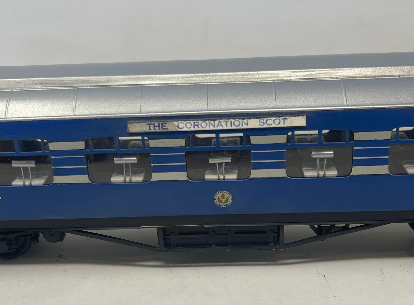 O Gauge LMS Coronation Scot Coach