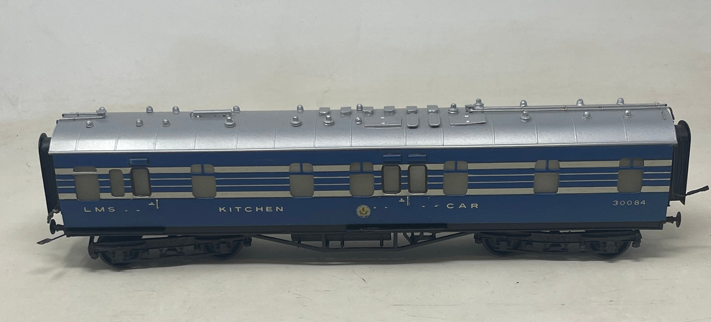O Gauge LMS Coronation Scot Coach