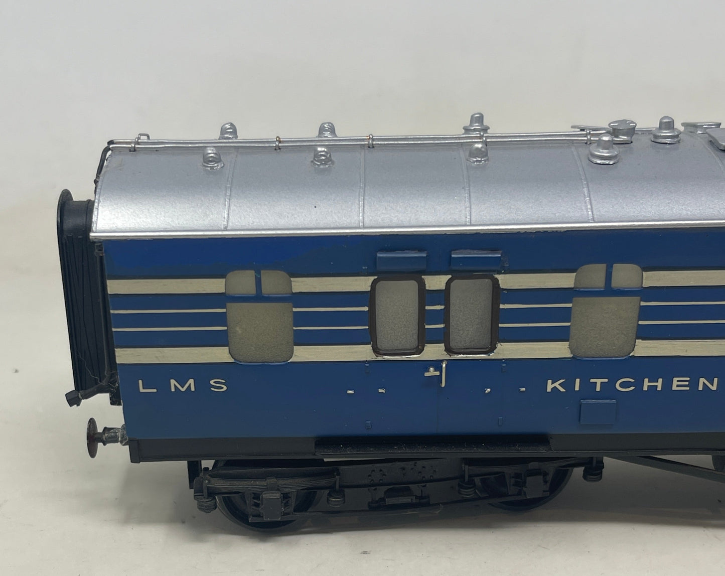 O Gauge LMS Coronation Scot Coach