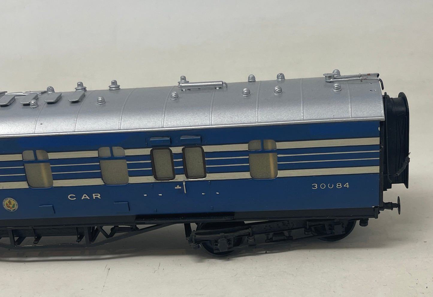 O Gauge LMS Coronation Scot Coach