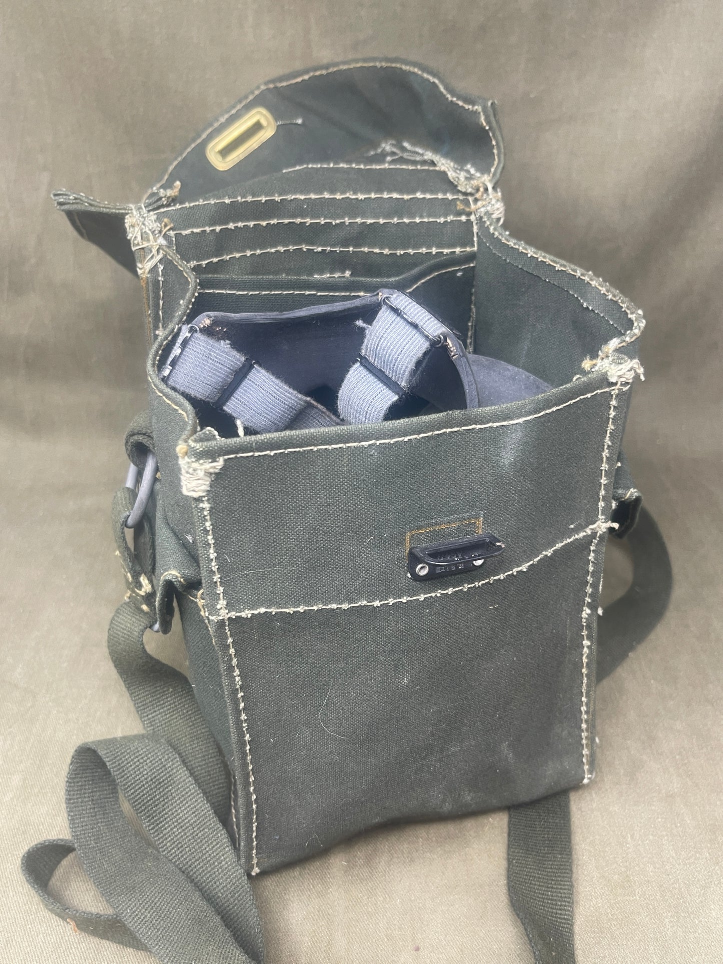 British 1944 Pattern Jungle Lightweight Respirator