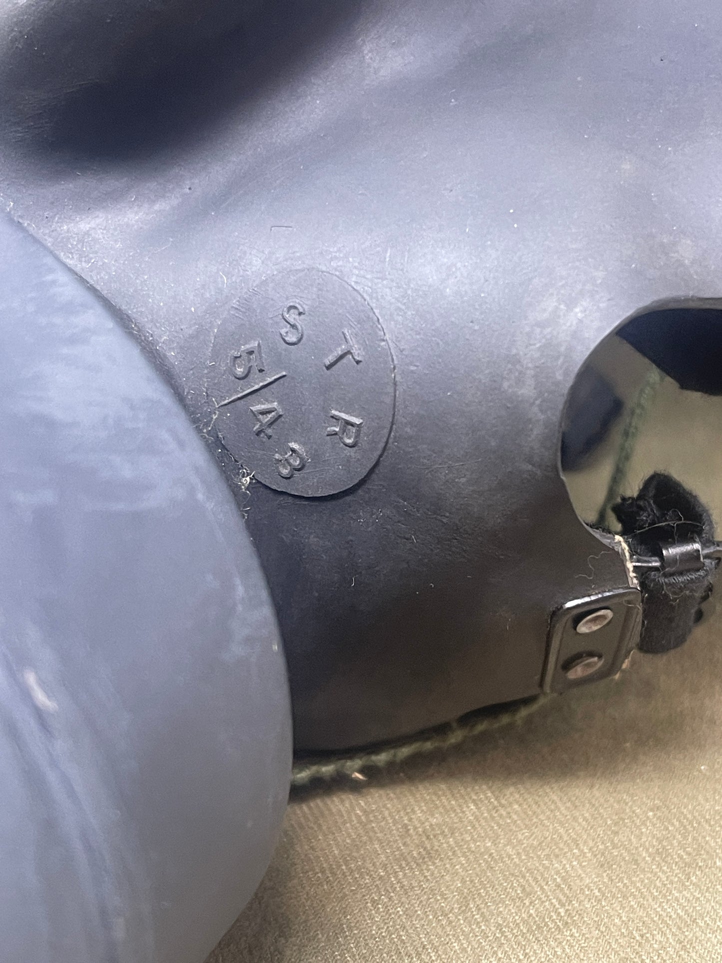 British WW2 Lightweight Respirator