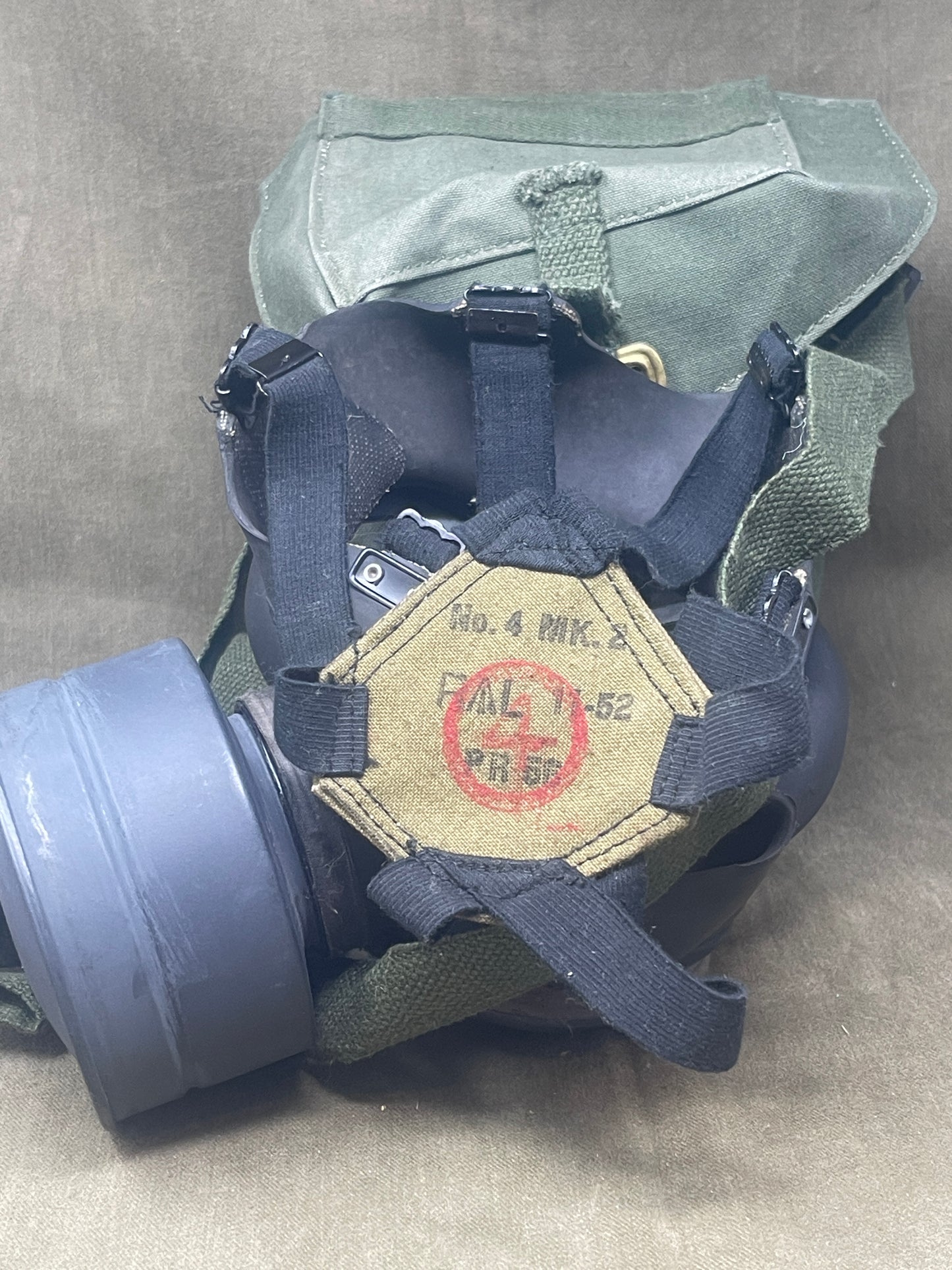 British WW2 Lightweight Respirator