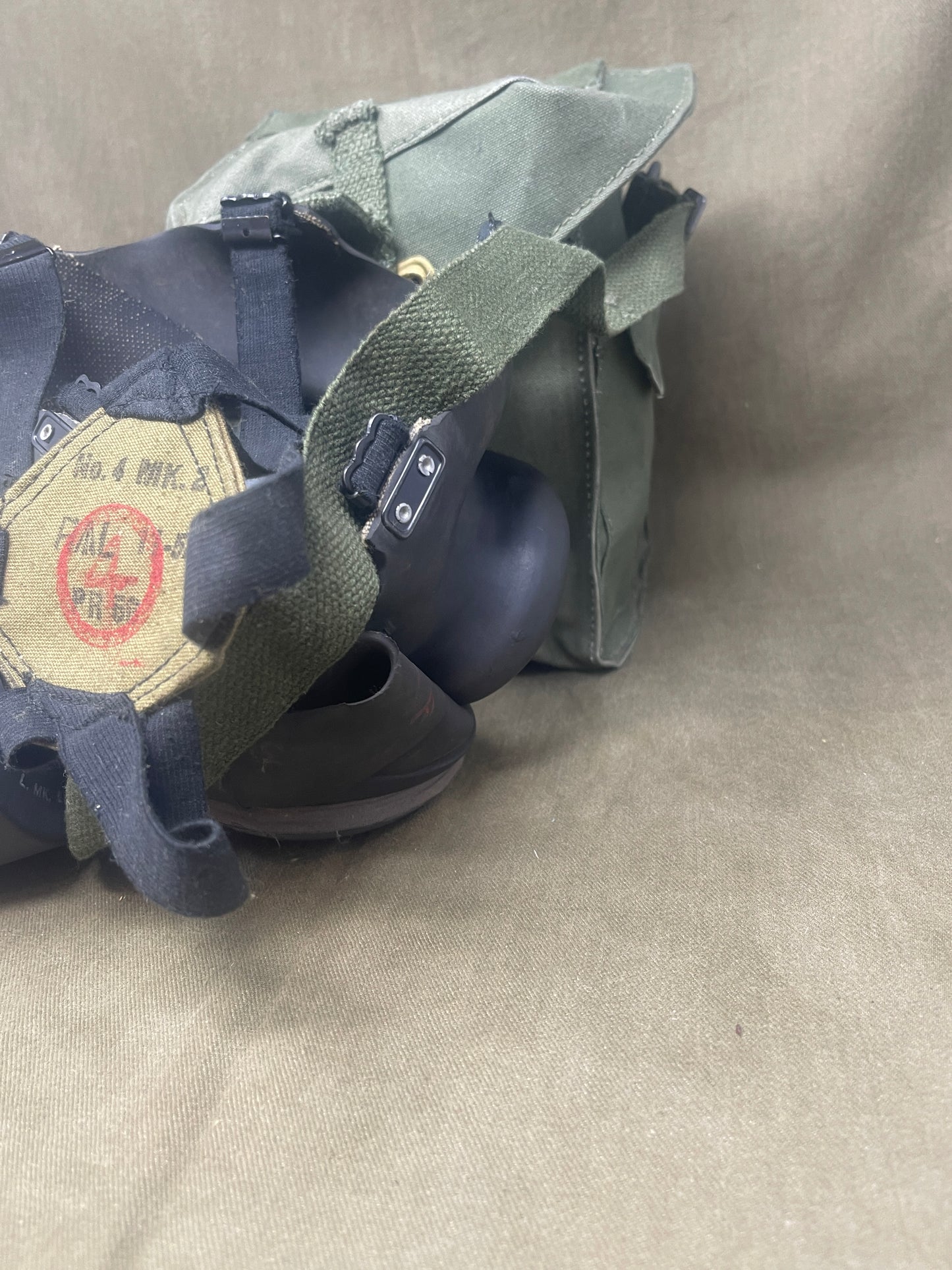 British WW2 Lightweight Respirator