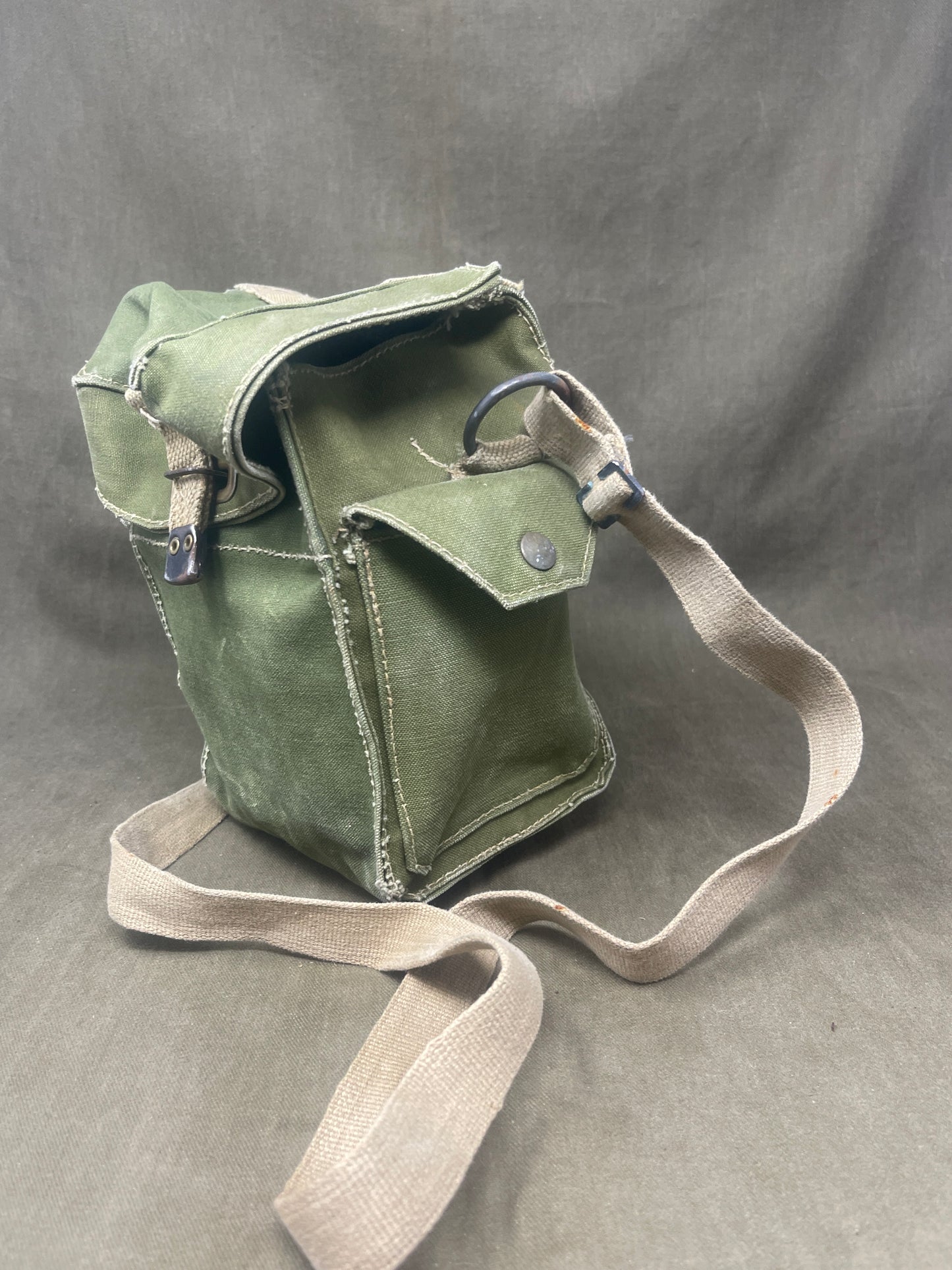 British WW2 Lightweight Respirator