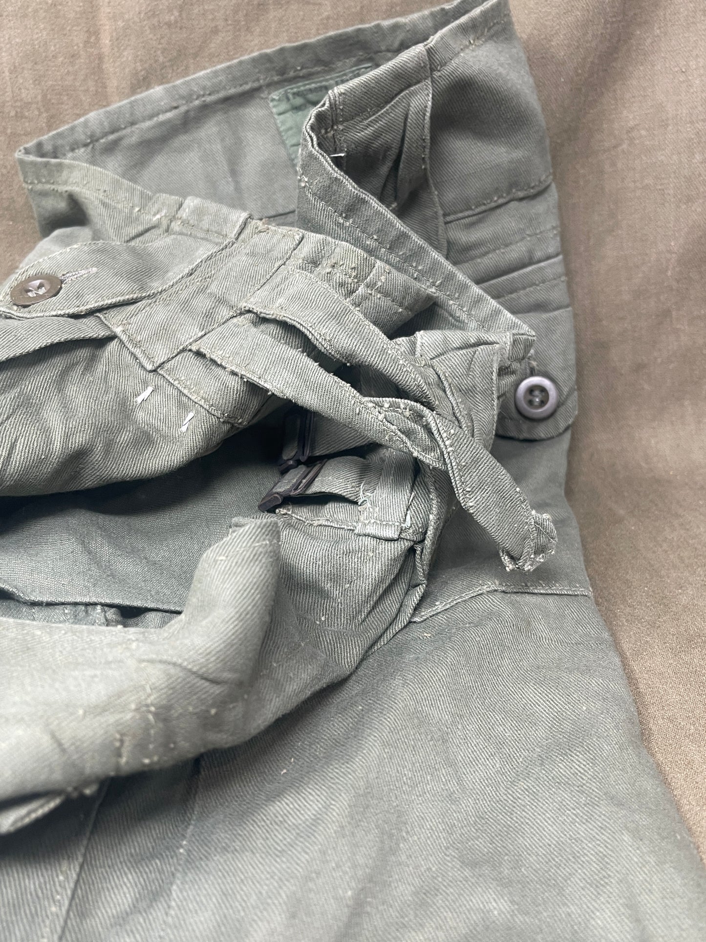 Original 1950s British Army Jungle Green Trousers– Excellent Condition