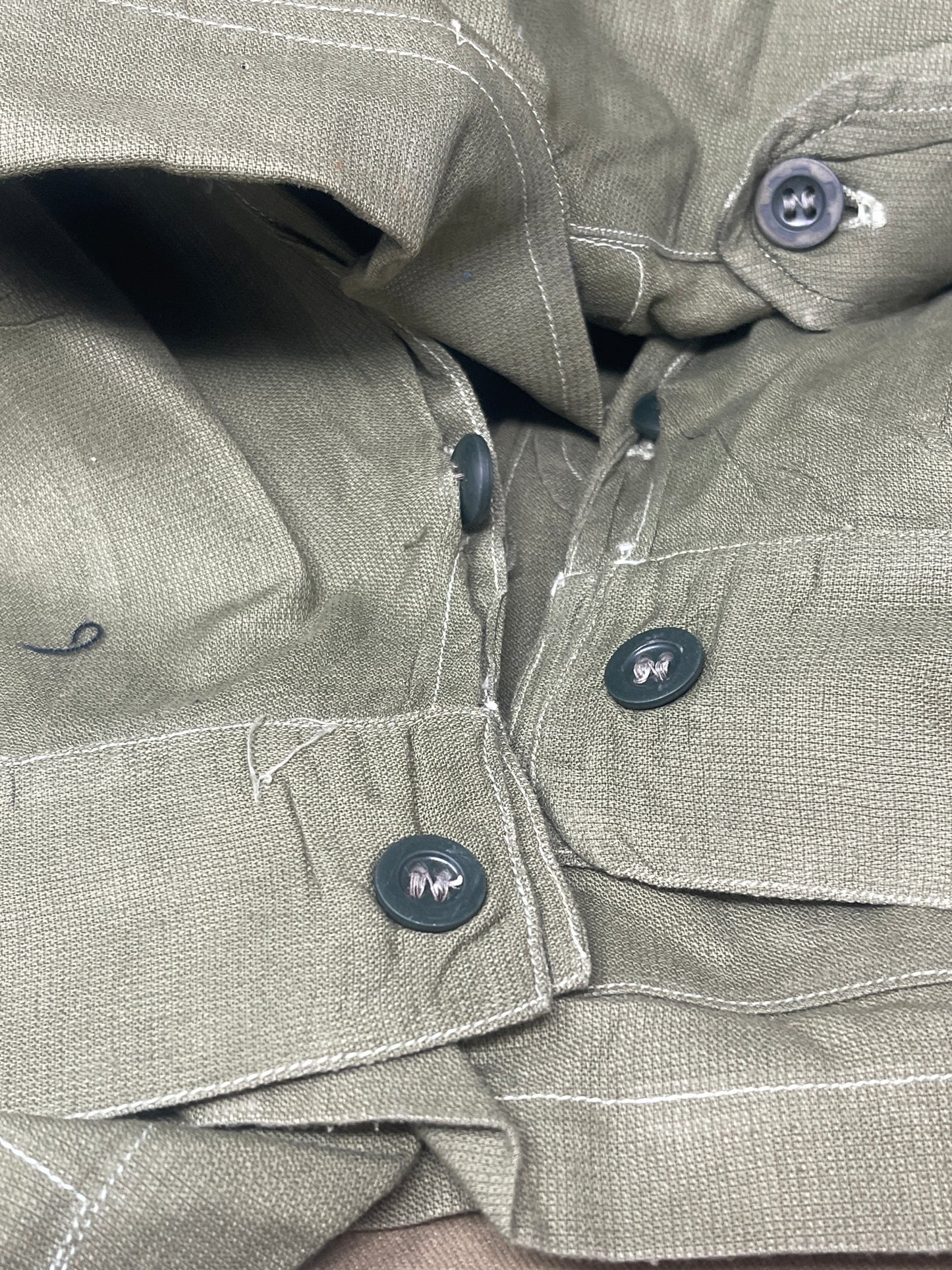 Original 1950 British Army Jungle Green Bush Jacket – Size 4, Christopher Roberts & Co. – Excellent Condition