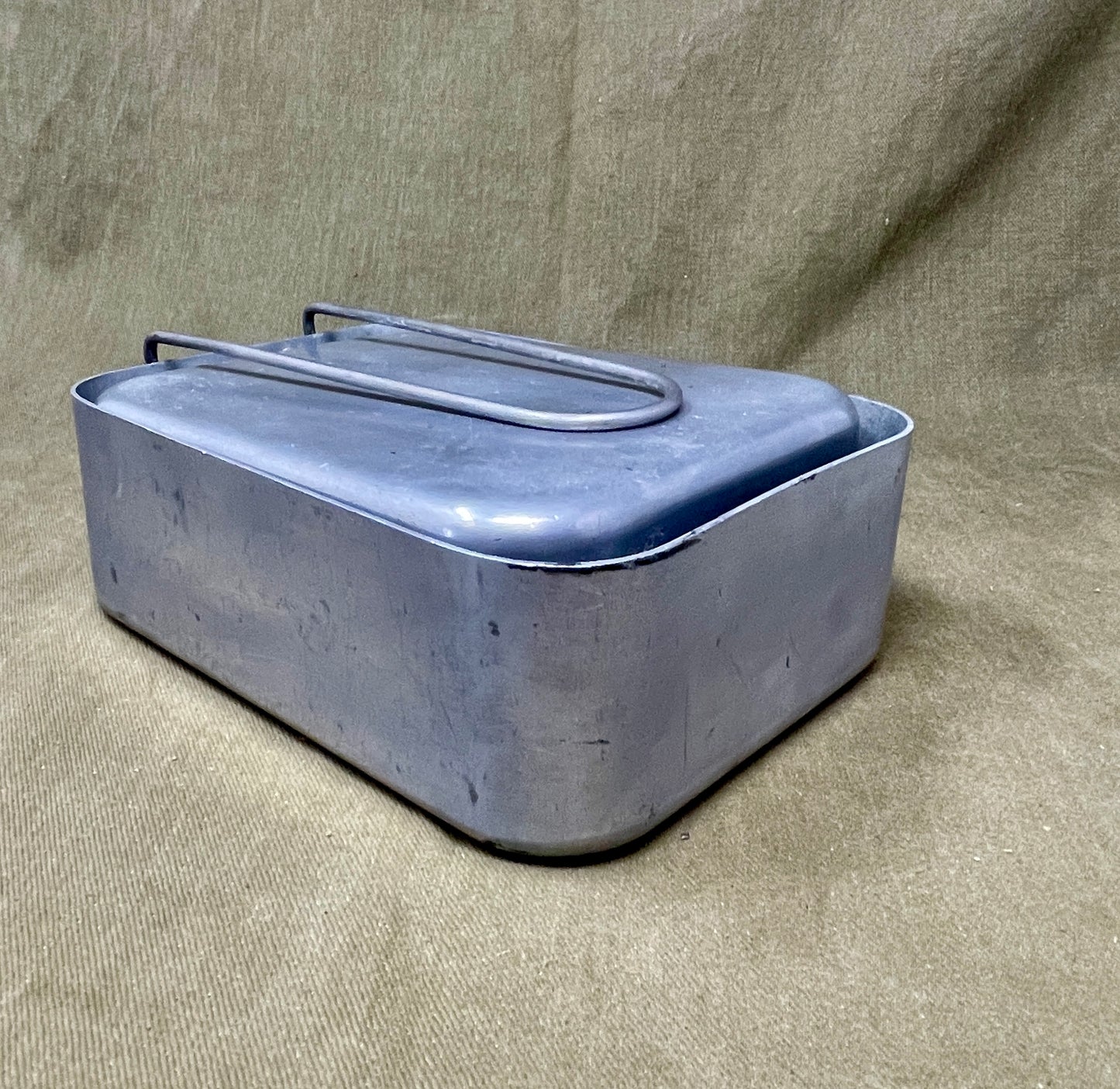 Original British Army 1945 Dated Aluminium Mess Tins