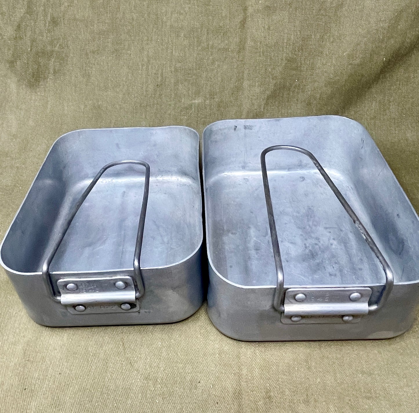 Original British Army 1945 Dated Aluminium Mess Tins