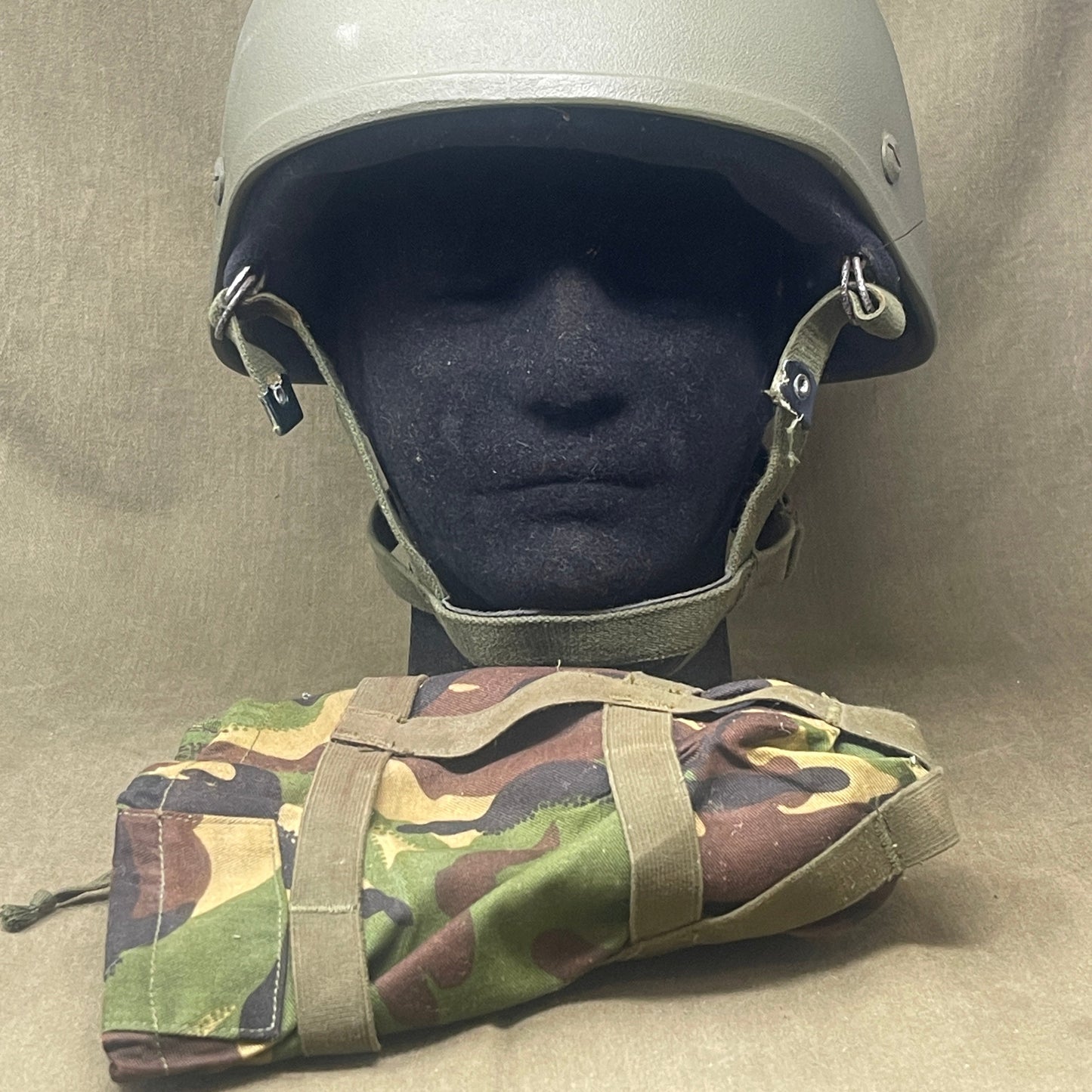 British Army Helmet Parachute Large
