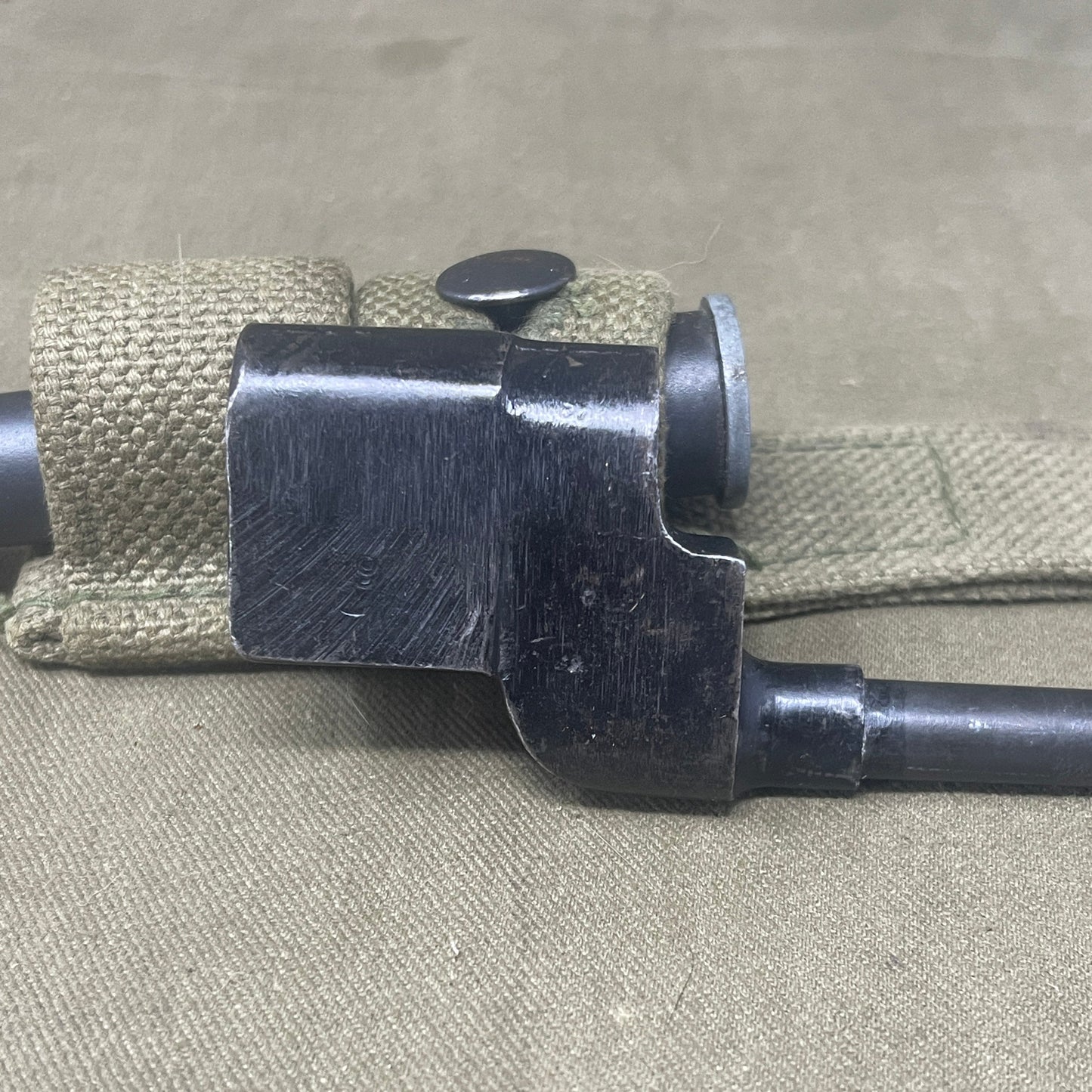 WW2 British NO 4 Spike Bayonet & Frog