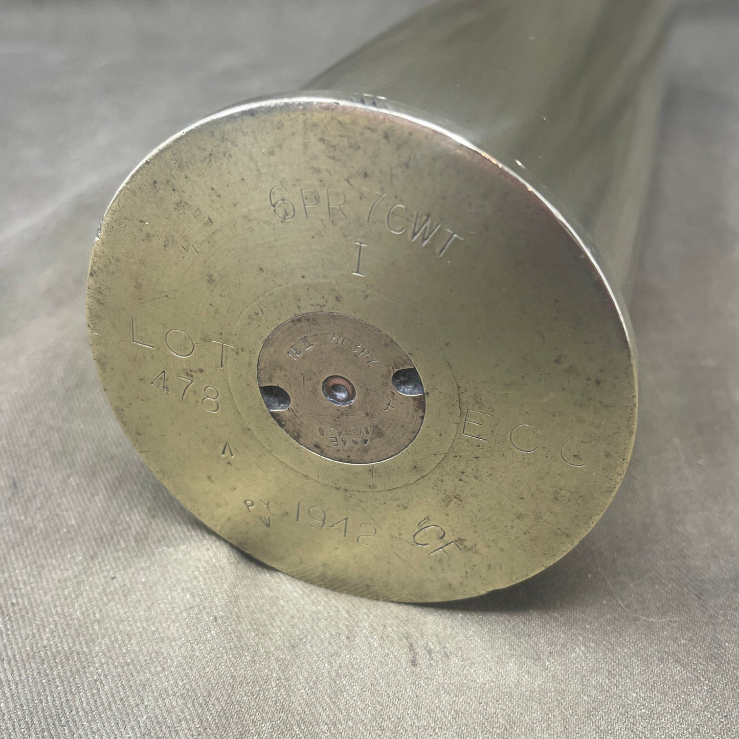 Ordnance QF 6-pounder 7 CWT Shell,