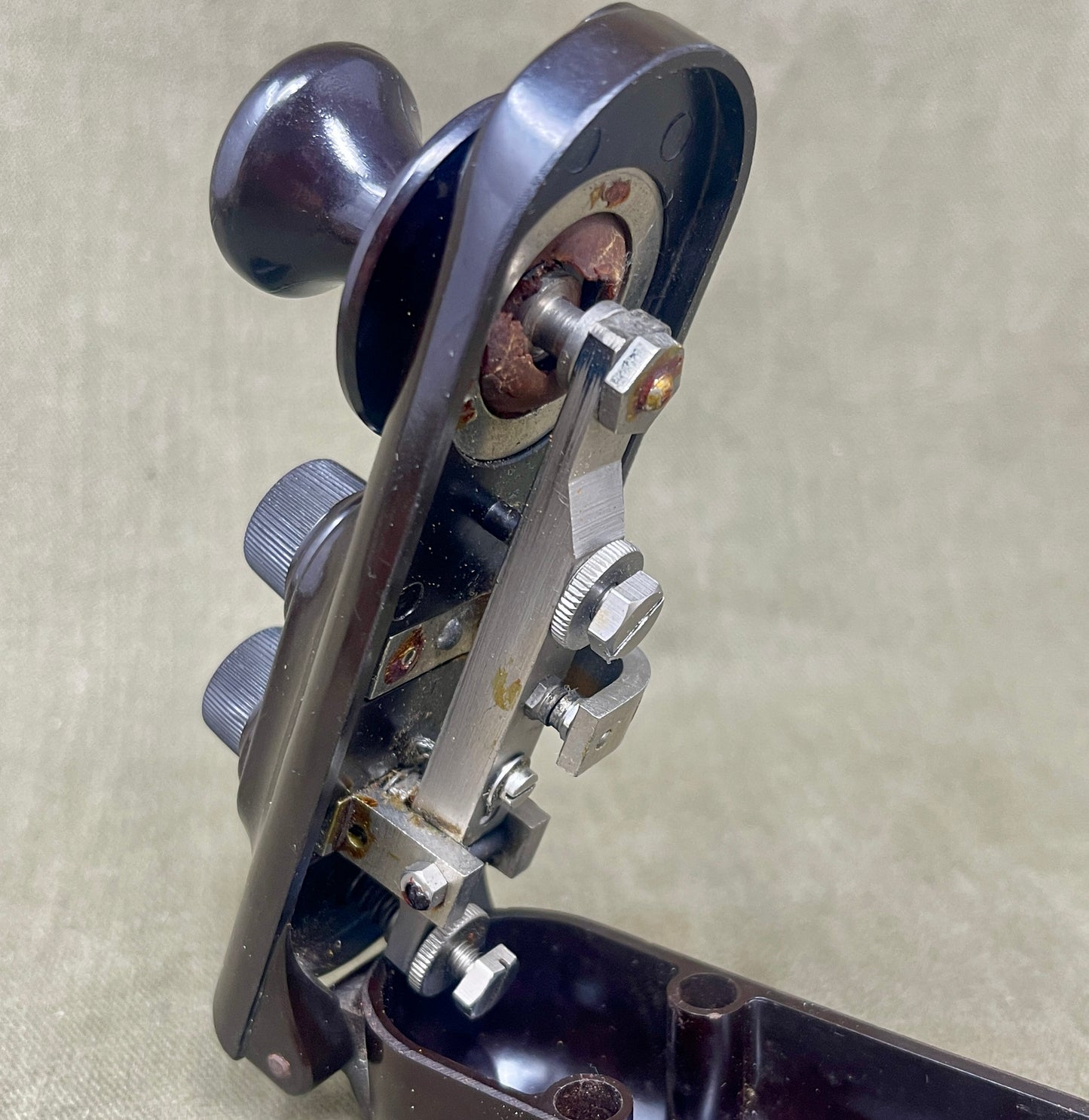 10F/7741 Type F Bathtub Morse Key