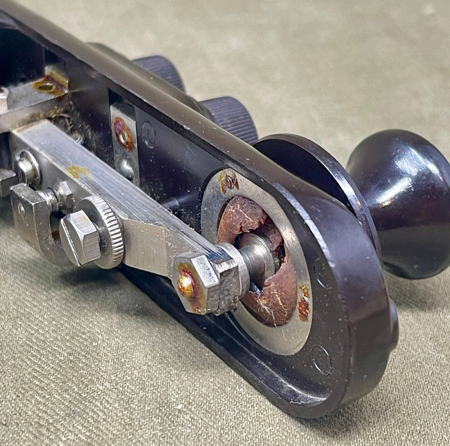 10F/7741 Type F Bathtub Morse Key