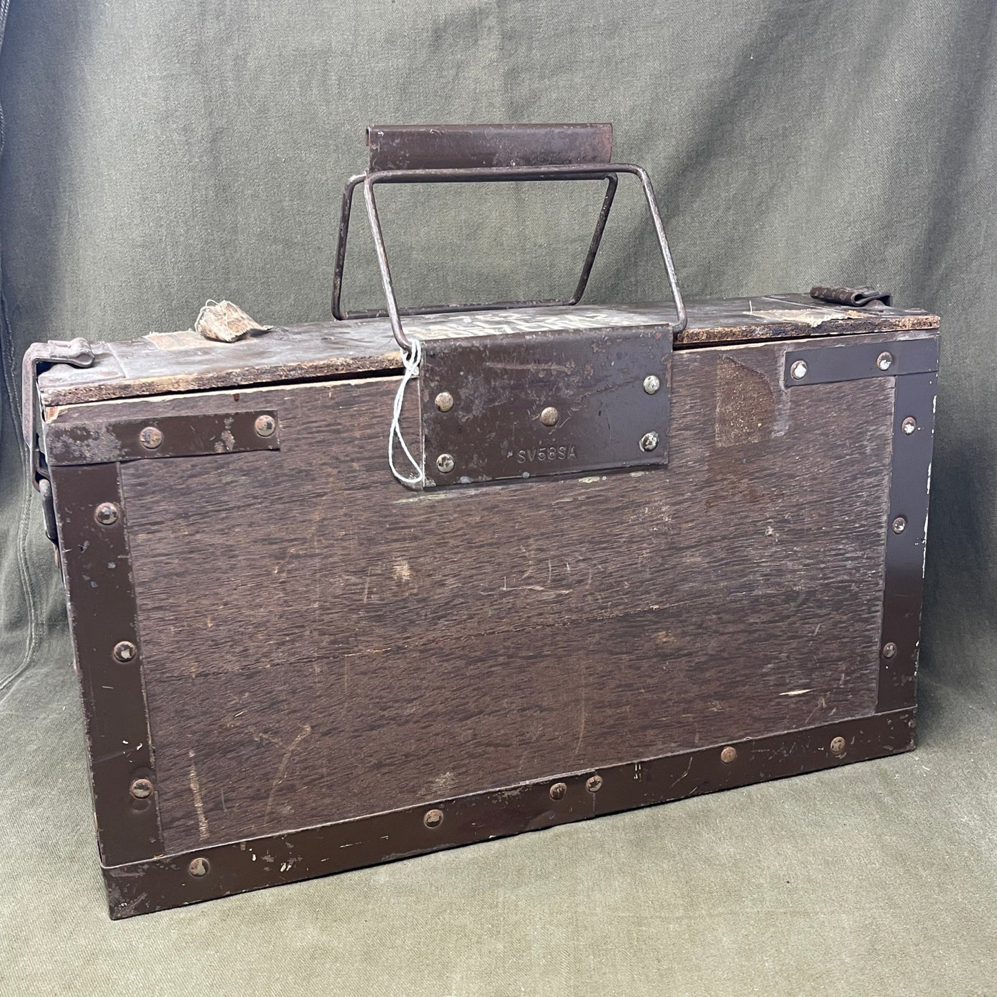Post War British wooden ammo box, exactly the same as the British WW2 ammo box Good condition with good clear markings,