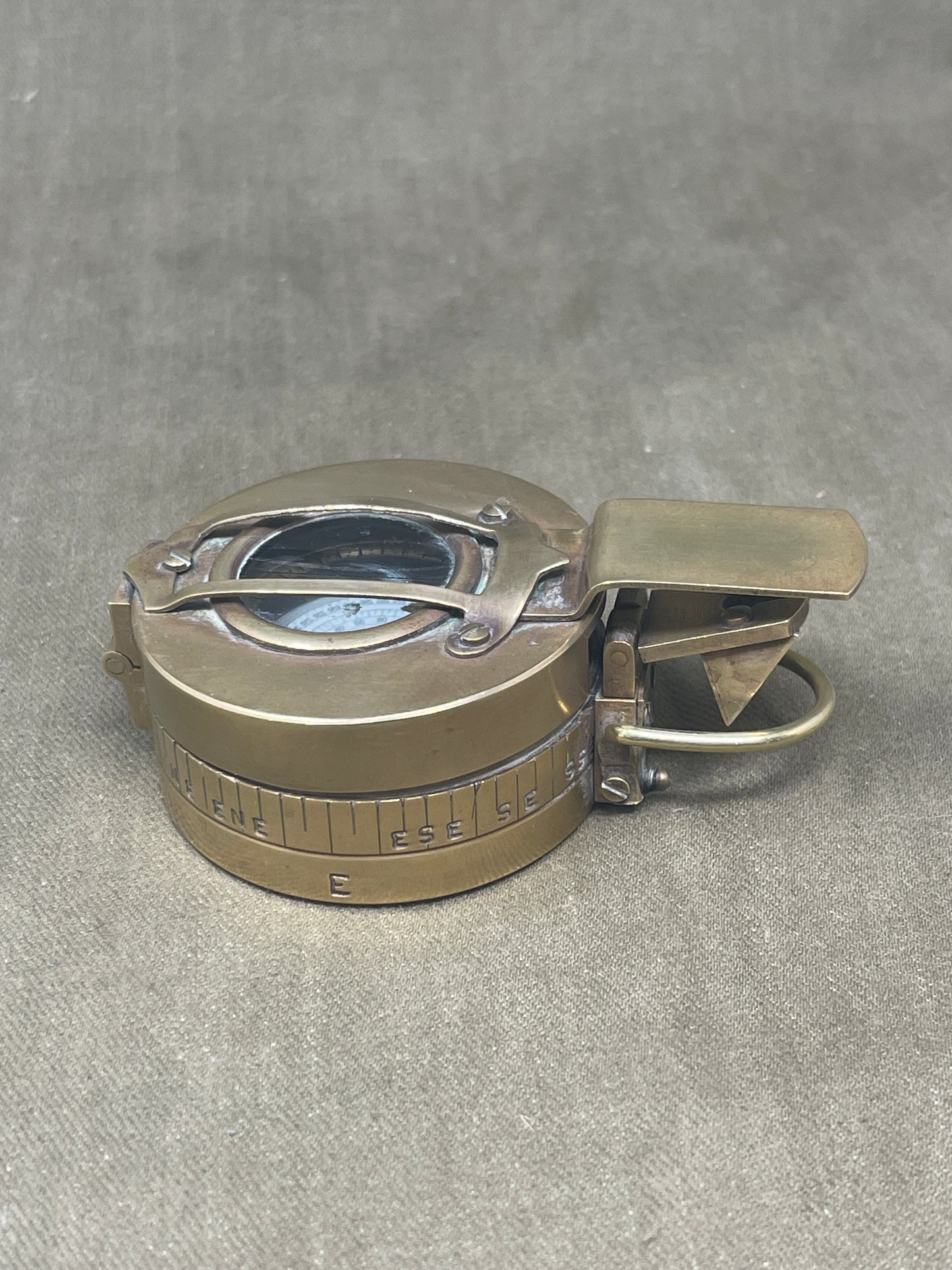 British Military Prismatic MK III Compass Dated 1940 No NA266322 TG. Co Ltd