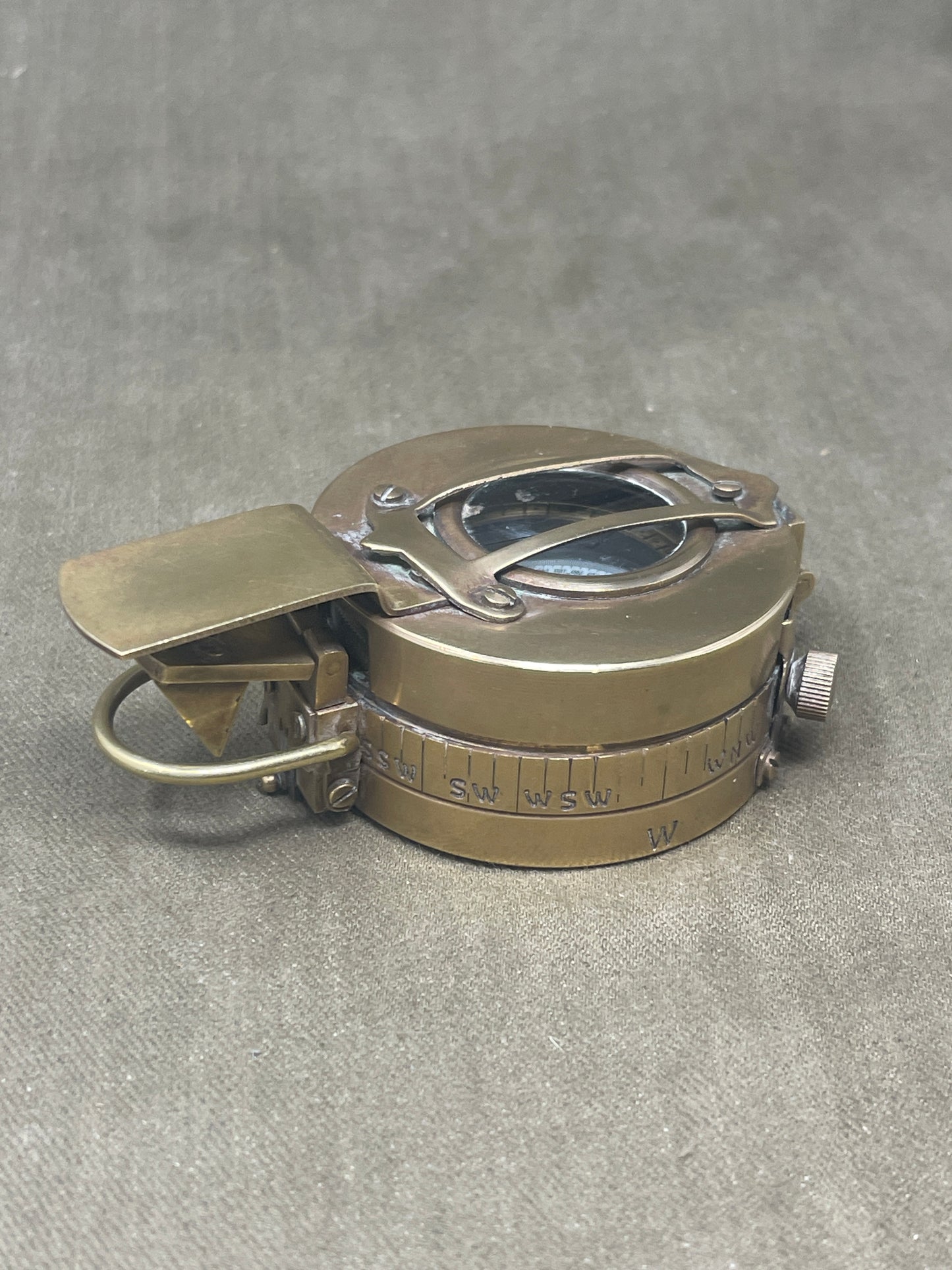 British Military Prismatic MK III Compass Dated 1940 No NA266322 TG. Co Ltd