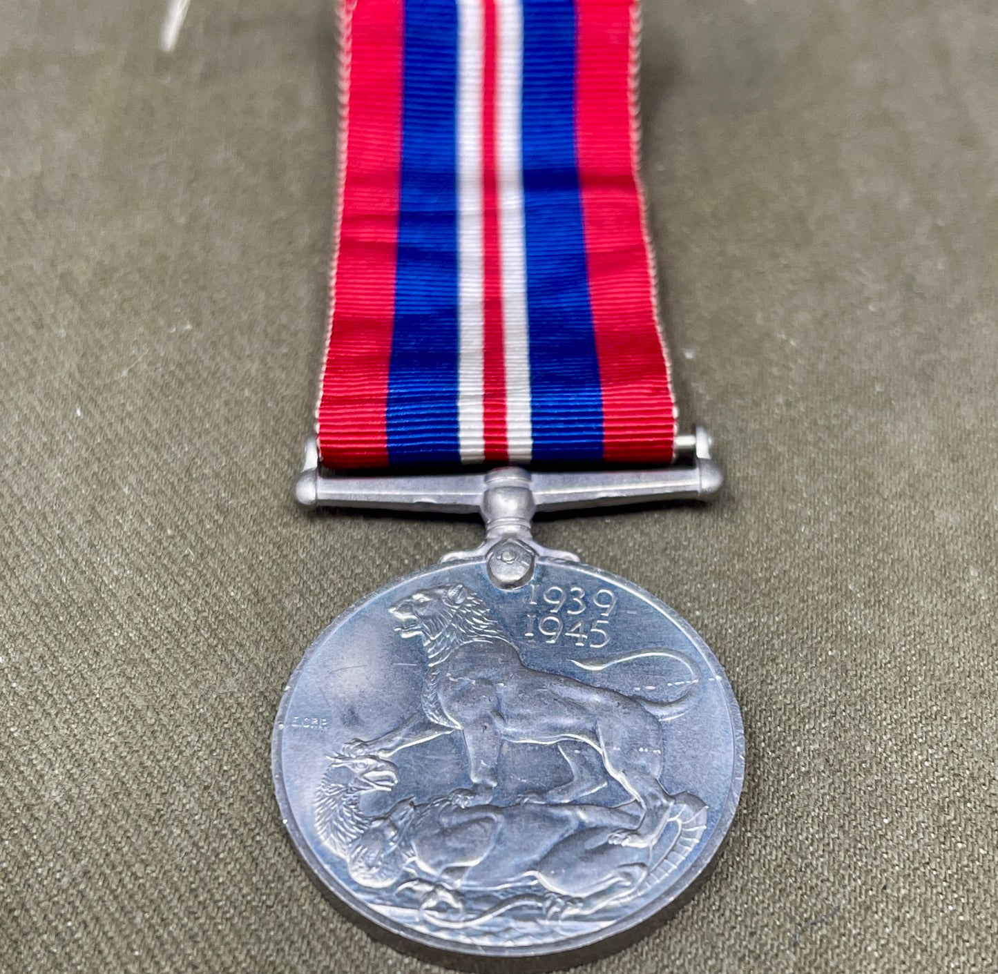 British WW2 1939-45 War Medal