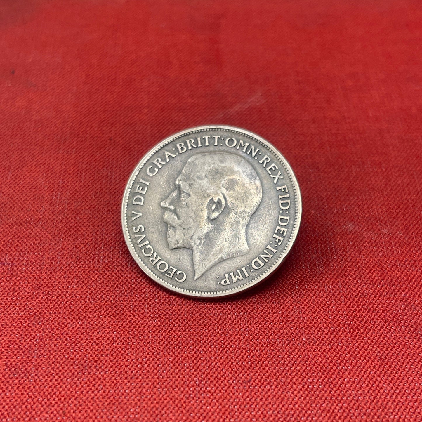 Explore the history and collectability of the King George V One Penny dated 1936. Perfect for numismatists and history enthusiasts seeking an authentic piece of British coinage.