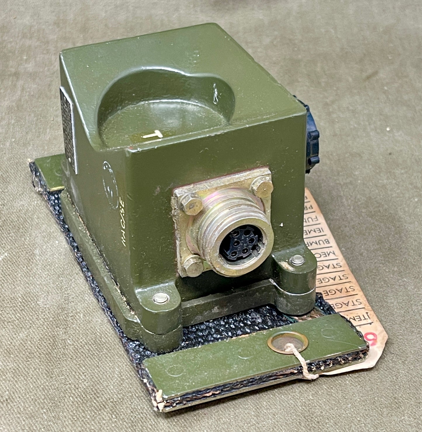 Larkspur Interconnecting (T Box) – Vintage British Military Radio Equipment 5820-99-949-1023