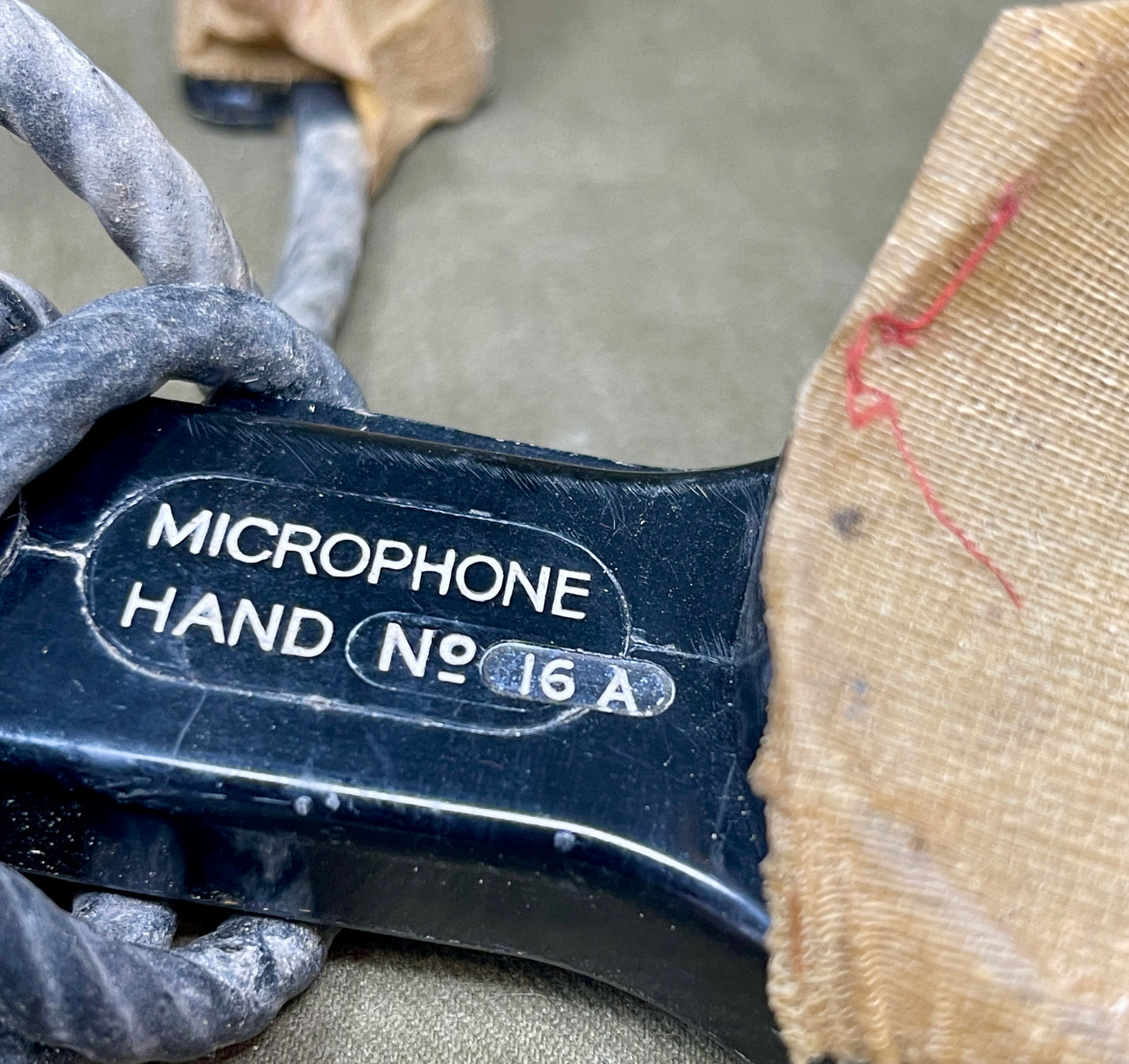 Microphone Hand No. 16A – Wireless Sets No. 19 & 22 (Excellent Condition)