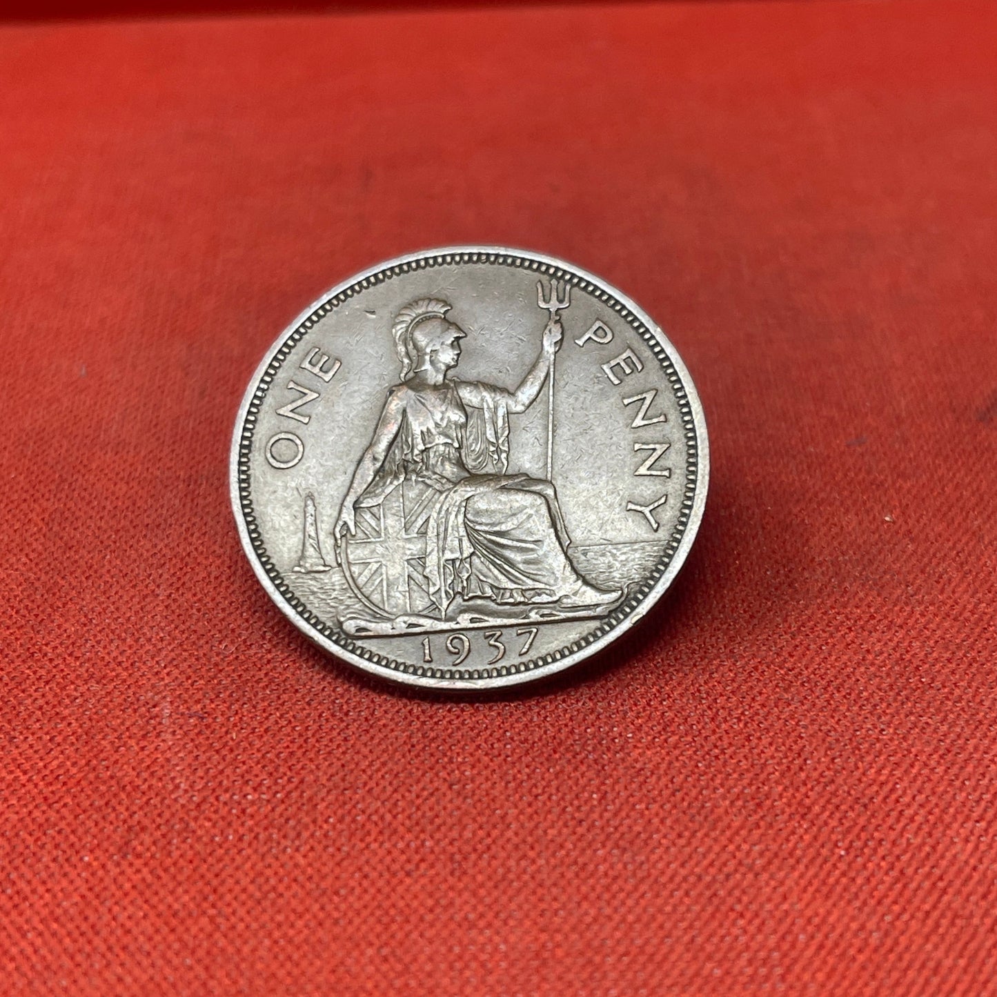 Explore the historical significance of the King George VI One Penny coin, minted from 1937 to 1952. Ideal for collectors and history enthusiasts seeking an authentic piece of British numismatic heritage