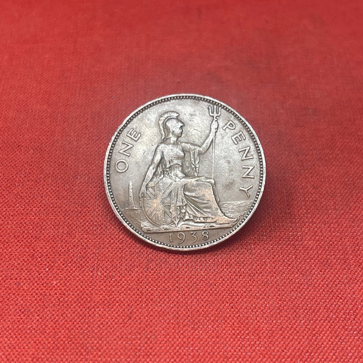 Explore the historical significance of the King George VI One Penny coin, minted from 1937 to 1952. Ideal for collectors and history enthusiasts seeking an authentic piece of British numismatic heritage