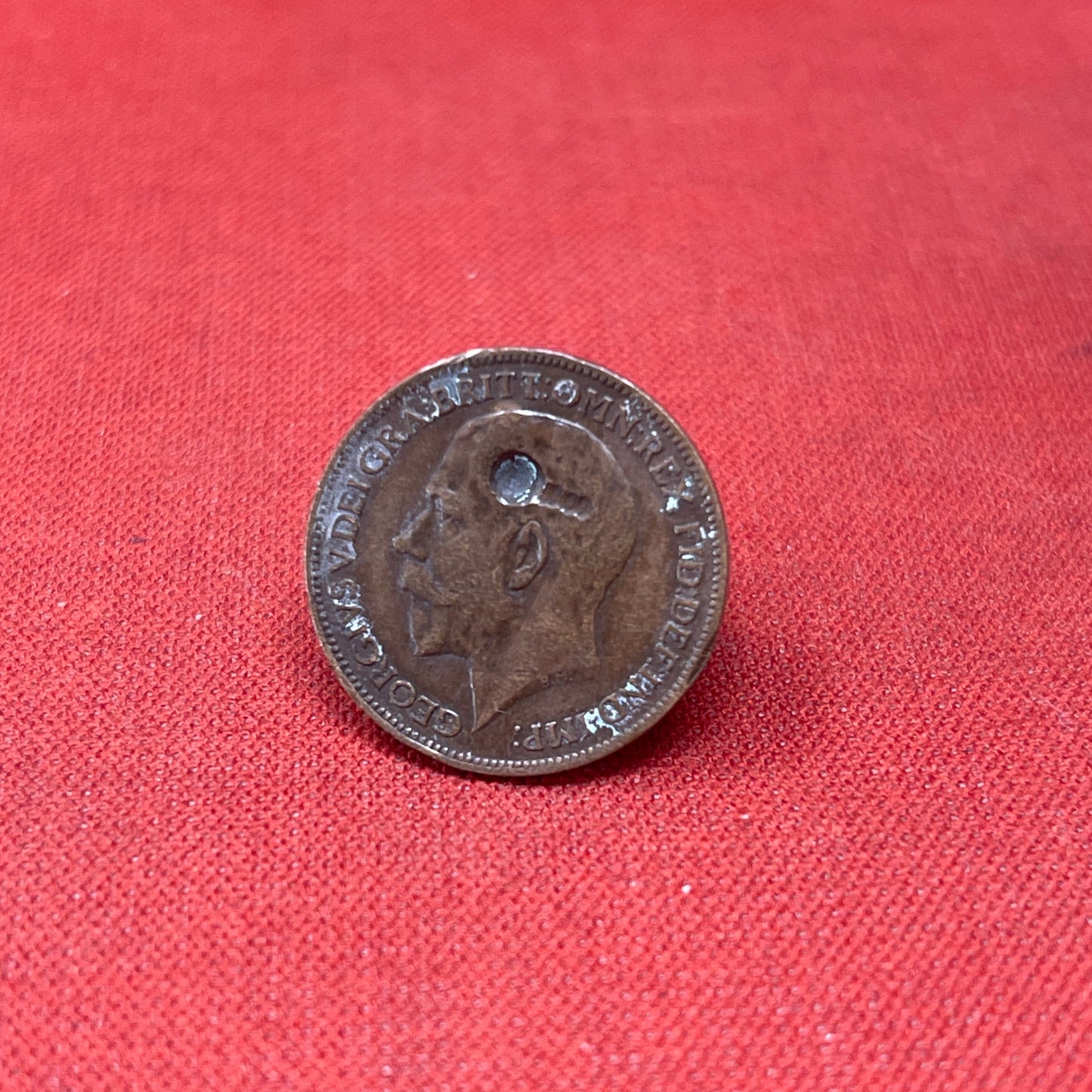 Discover the King George V Farthing, minted from 1911 to 1936. Featuring the iconic Britannia design and King George V's portrait, these historic bronze coins are perfect for collectors and history enthusiasts.